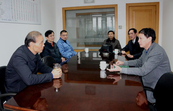 溧阳市地税局局长鞠嘹亮一行来cq9电子官网入口走访