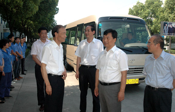 溧阳市委书记盛建良等向导慰问cq9电子官网入口一线员工